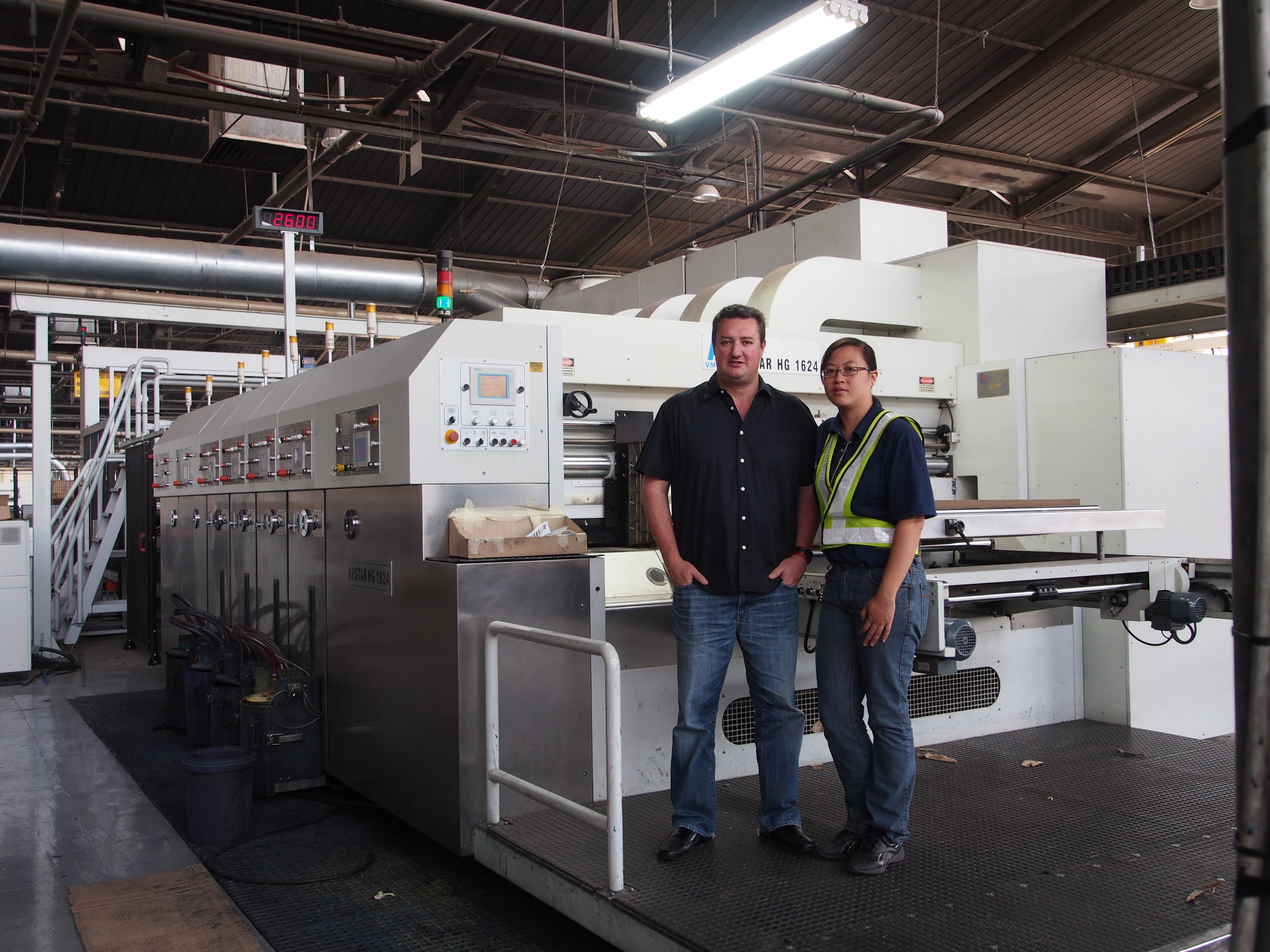 General Manager, Ryan Swan with Goettsch Technician, Jessica Zhang with Box Lee’s New Dong Fang Apstar HG 1624